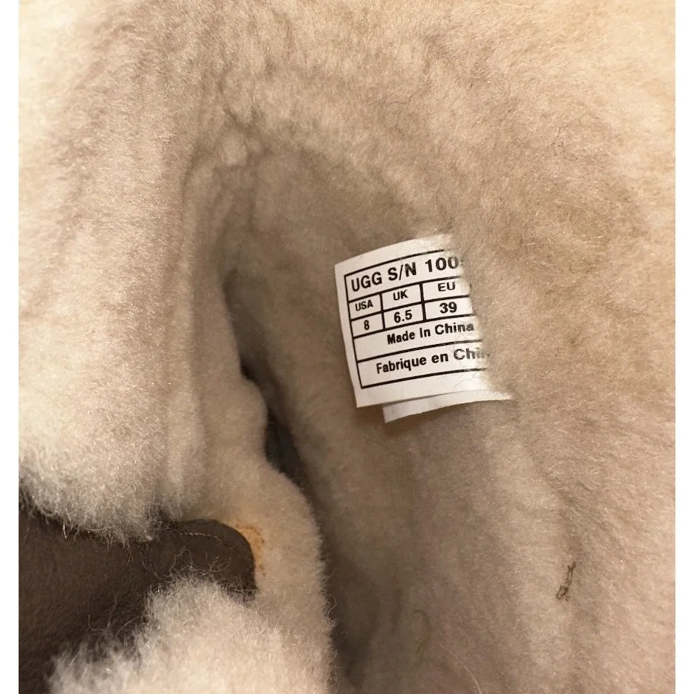 Ugg Australia Sutter Boot Brown‎ Water Resistant Size 8 1005374